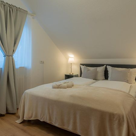 Epa Apartment - France Style 러스트 외부 사진
