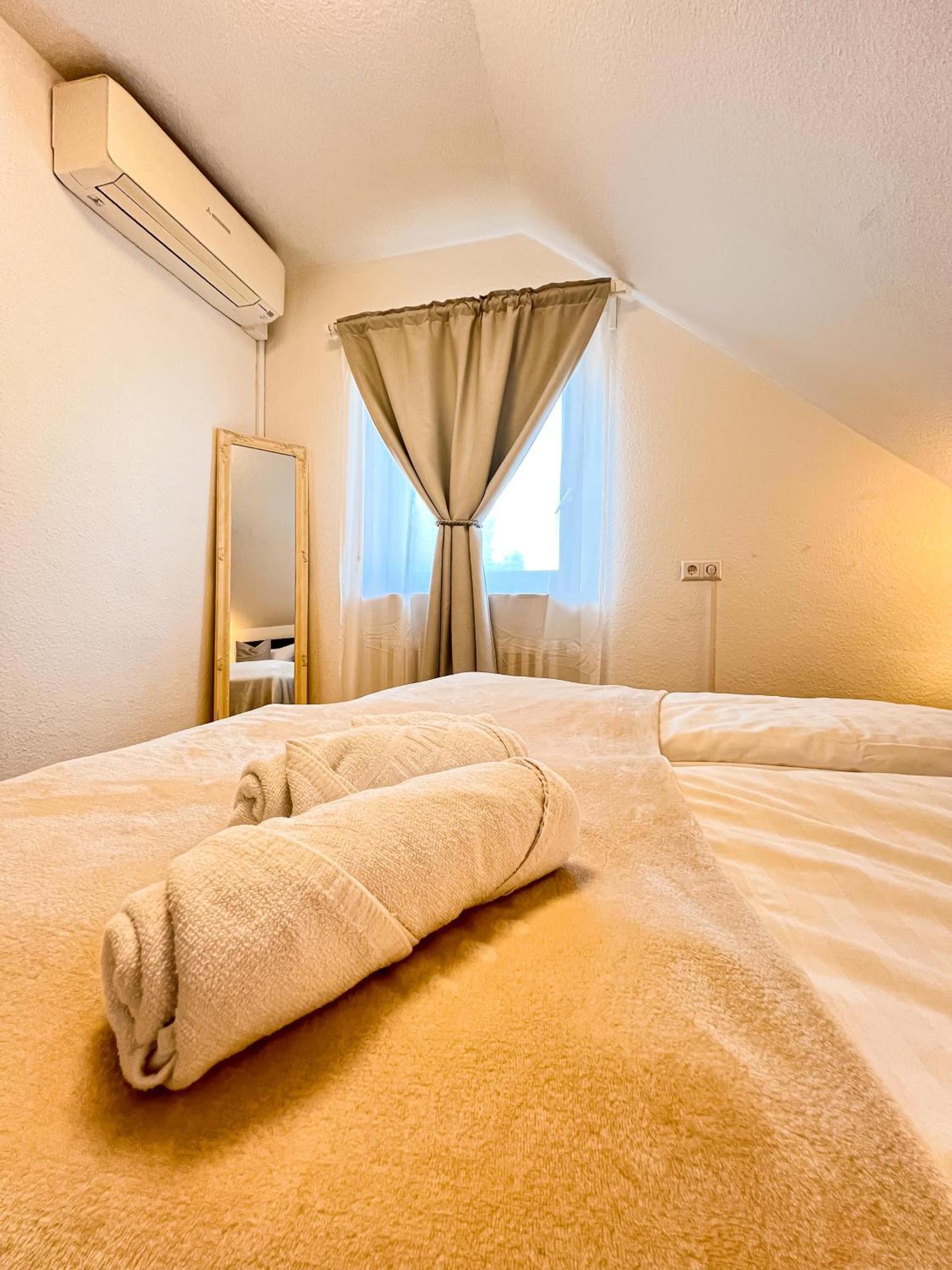 Epa Apartment - France Style 러스트 외부 사진
